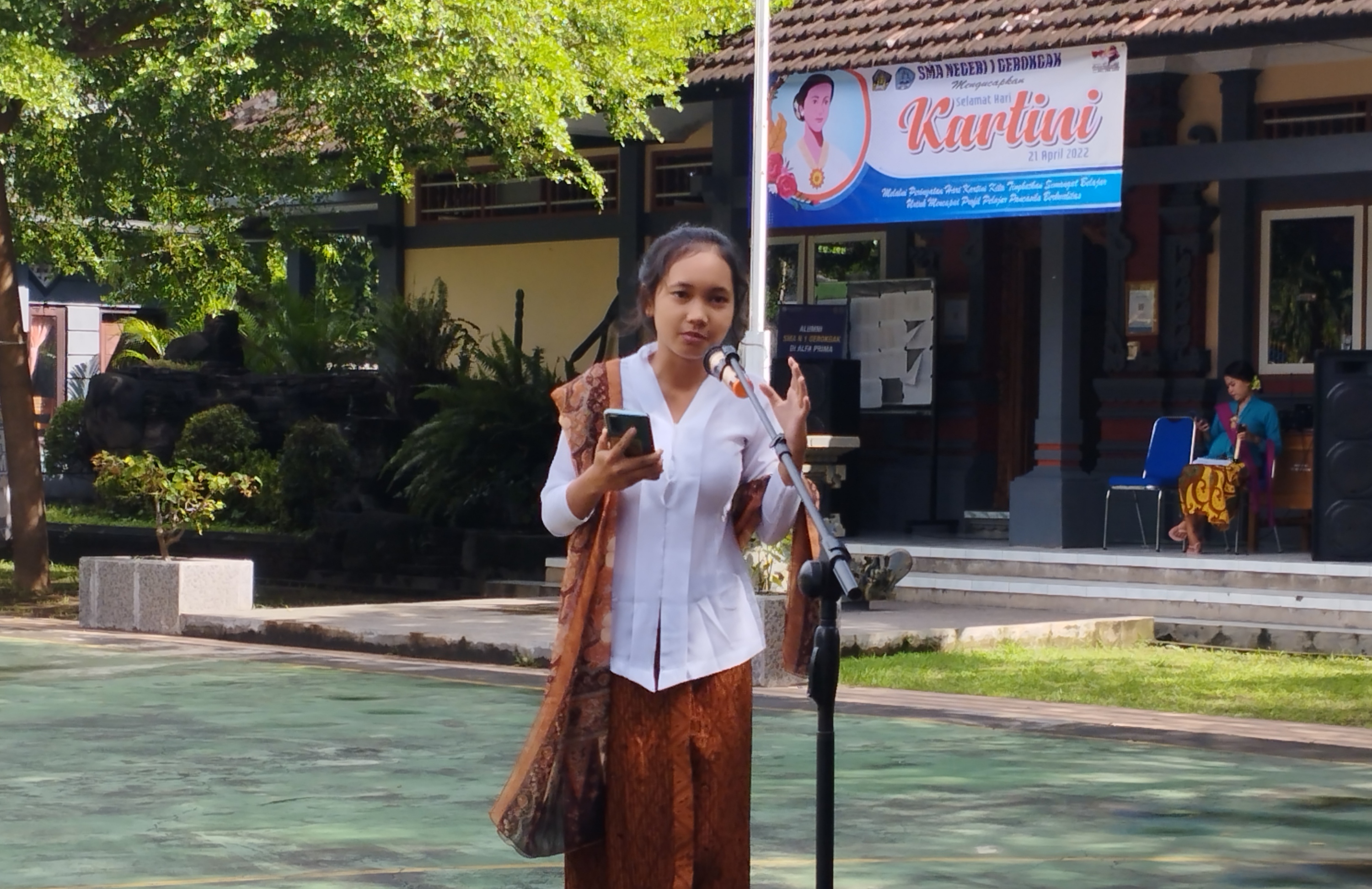Peserta Lomba Baca Puisi