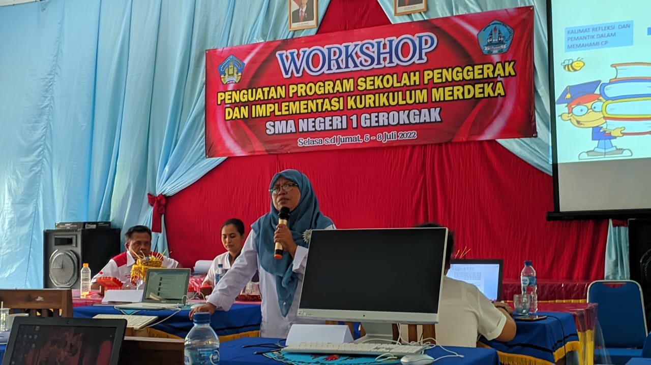 Pemateri ibu Masifa