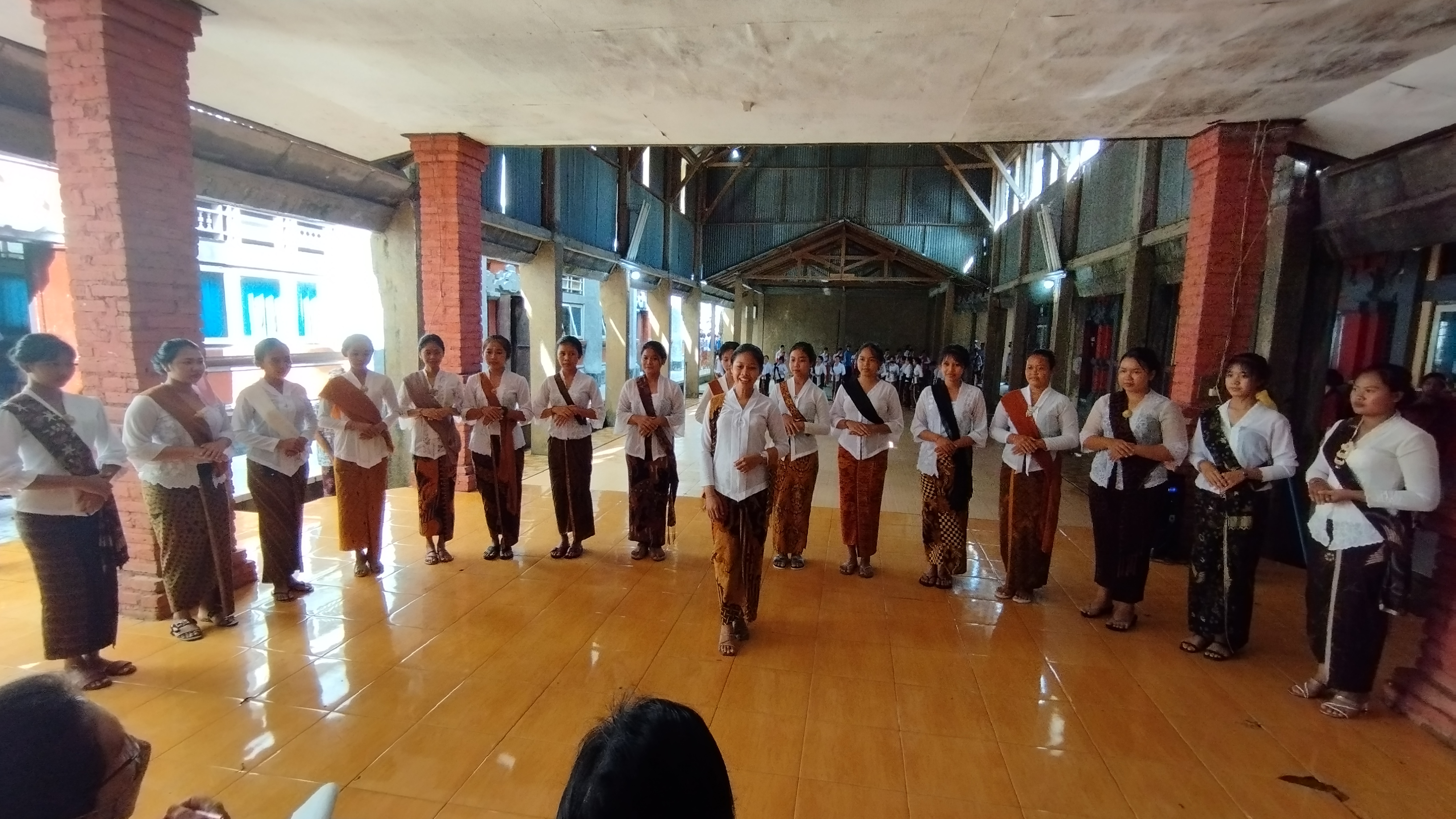 Lomba Parade Busana Antar Kelas