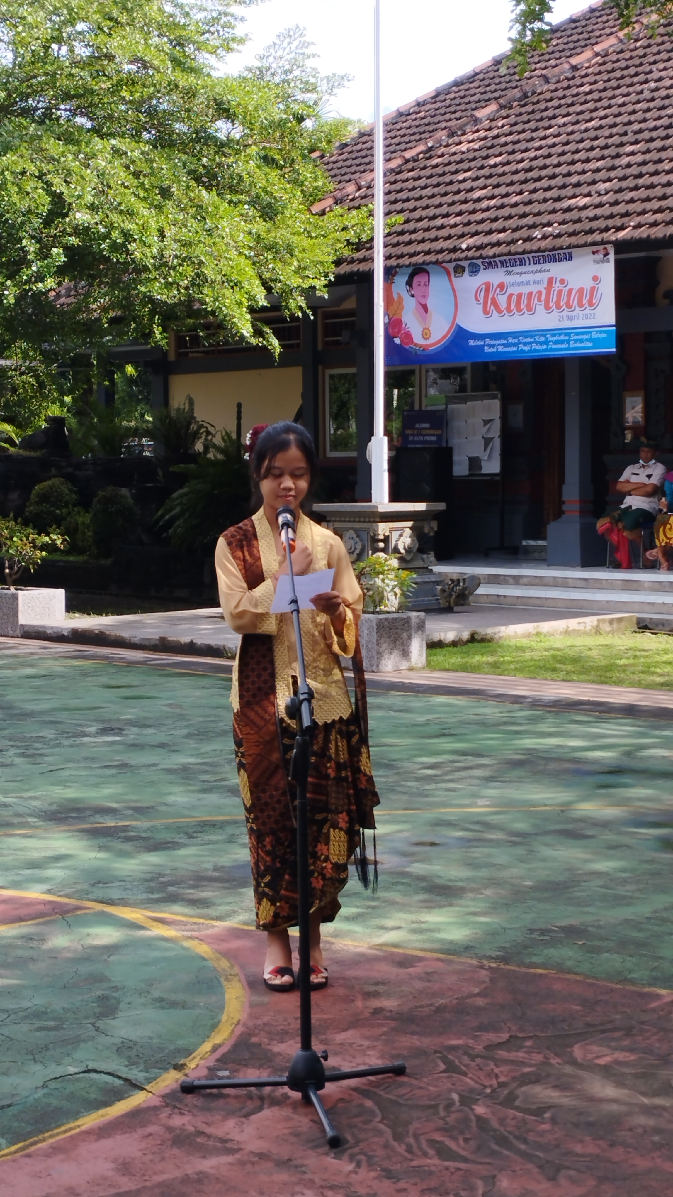 Peserta Lomba Baca Puisi